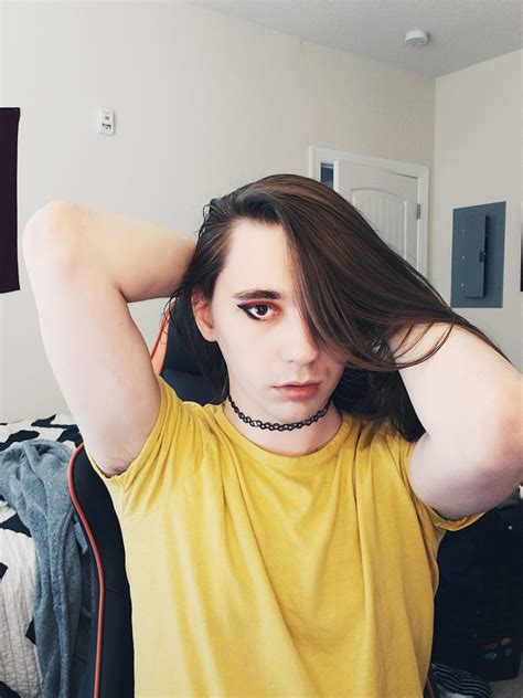 hungfemboys|Natural long hair crossdressers, femboys, transgender .